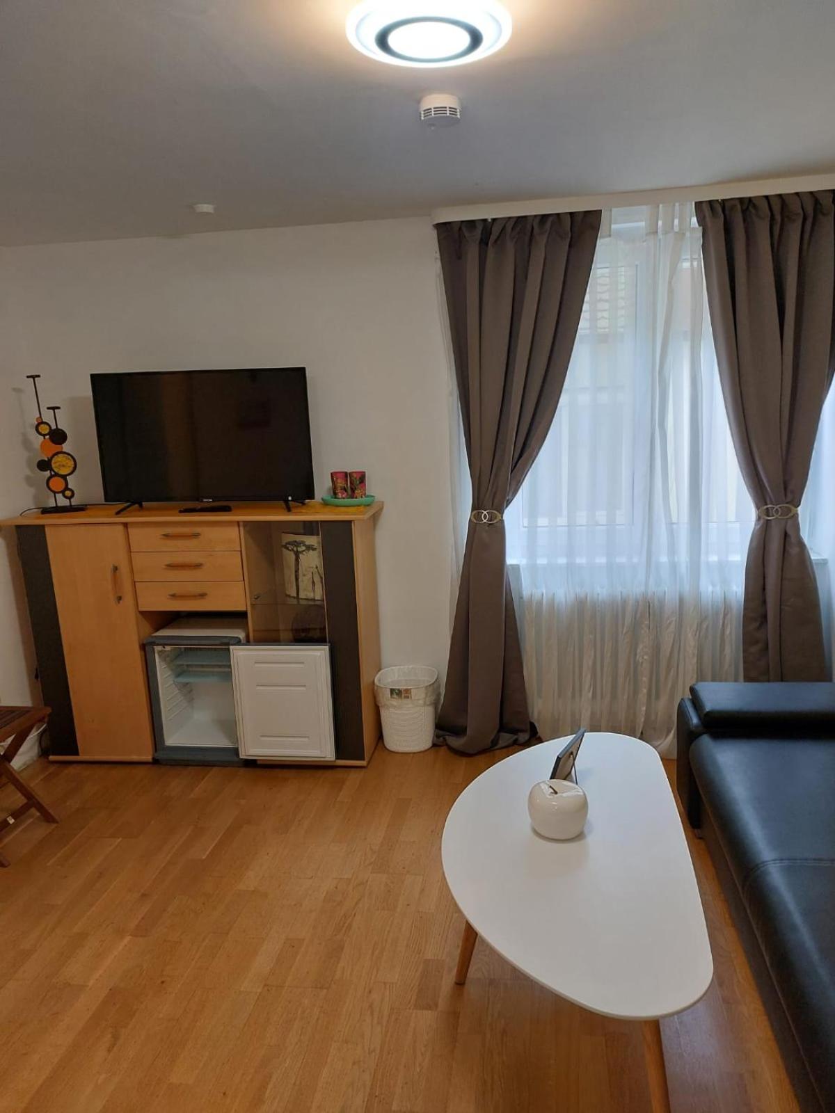 מיירסבורג Schwabenstuben Doppelzimmer מראה חיצוני תמונה